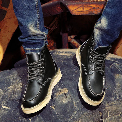 Martin | Classic Moc Toe Boots