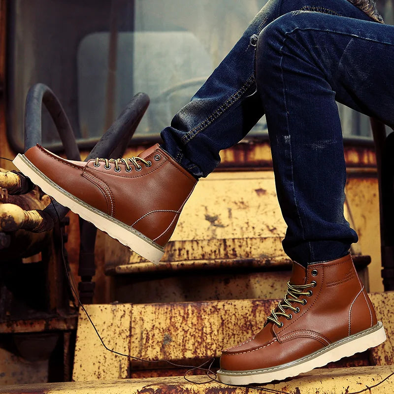 Martin | Classic Moc Toe Boots