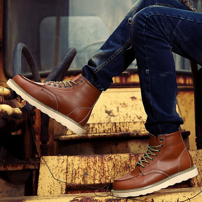 Martin | Classic Moc Toe Boots
