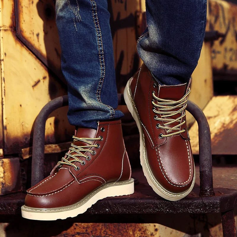 Martin | Classic Moc Toe Boots